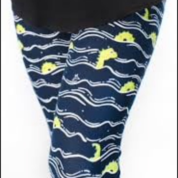 Sweetlegs NWT into the deep petite - Picture 8 of 9